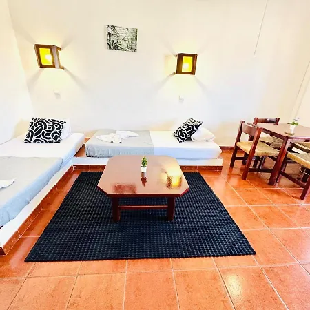 Apartman Privado T1 Rua Da Oura *