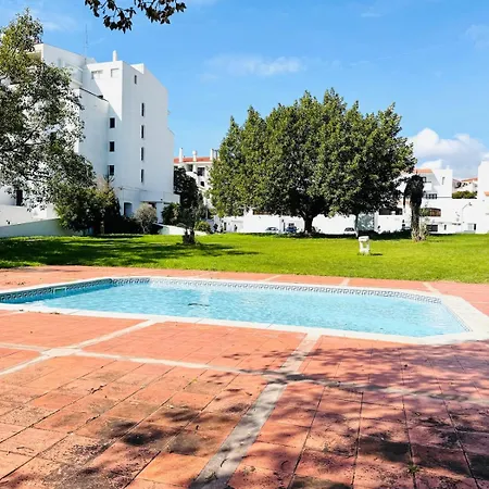 Privado T1 Rua Da Oura