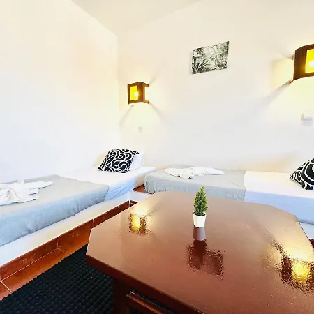 Privado T1 Rua Da Oura Албуфейра