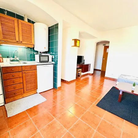 Privado T1 Rua Da Oura Албуфейра