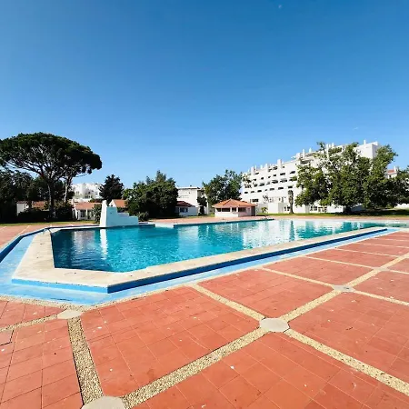 Daire Privado T1 Rua Da Oura *